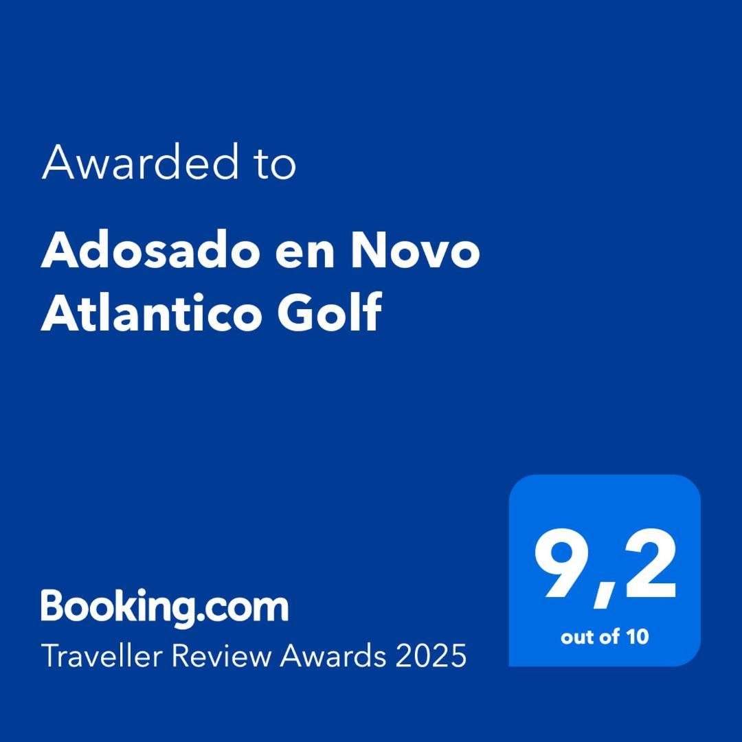 Апартаменти Adosado En Novo Atlantico Golf Ново-Санкті-Петрі Екстер'єр фото